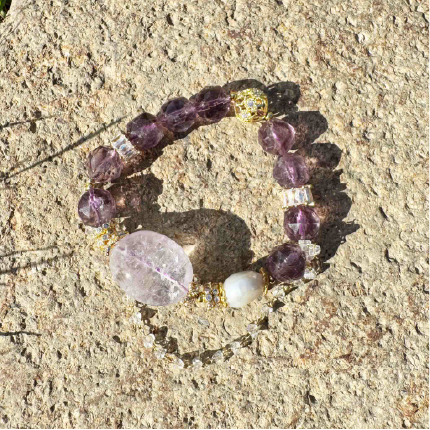 Rola Land｜Natural Amethyst Diamond-Cut Bracelet with Baroque Pearl & Rainbow Crystal - 12mm Beads - Layered Style Single-Wrap