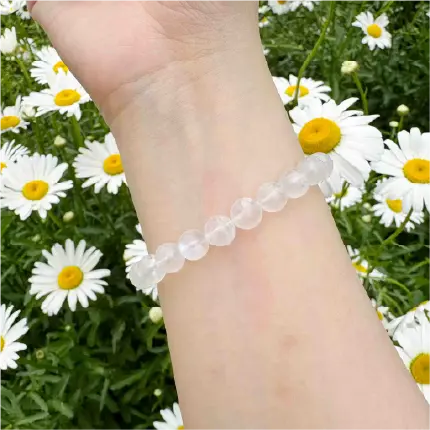 Rola Land｜Natural Moonstone Bracelet with Blue Glow - 8mm Beads