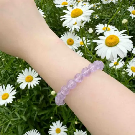 Rola Land｜Natural Lavender Amethyst Bracelet - Pale Purple Translucent Crystal 10mm Beads
